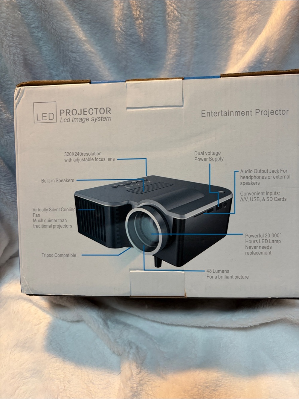 LED Projector Home Entertainment - Gray - Picture 3 of 3